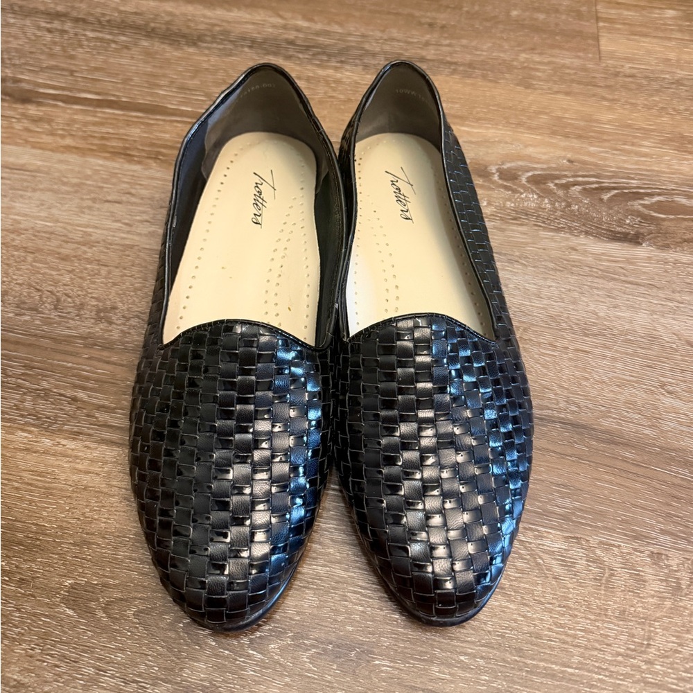 Trotters Liz Woven Black Leather Loafer Flats, Women’s Size 10W